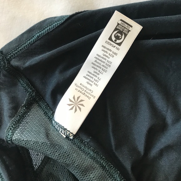 NWOT Athleta mesh halter yoga top - Picture 5 of 6